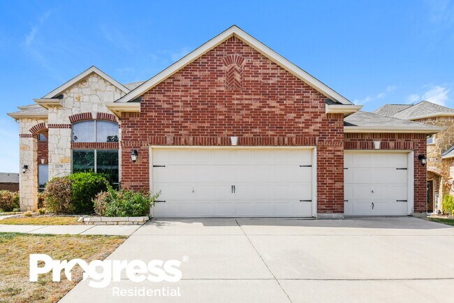 Primary Photo - 12701 Campolina Way