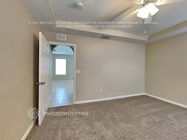 Building Photo - 8525 Quarter Horse Dr