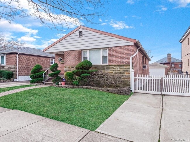 Building Photo - 58-52 208th St