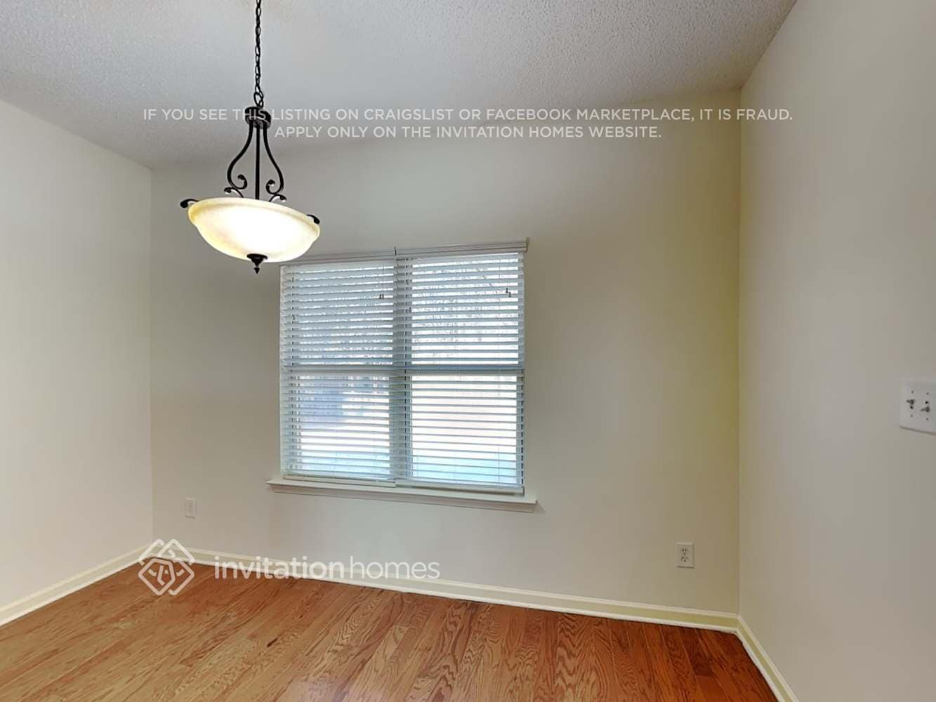 Building Photo - 91 Martins Pond Rd