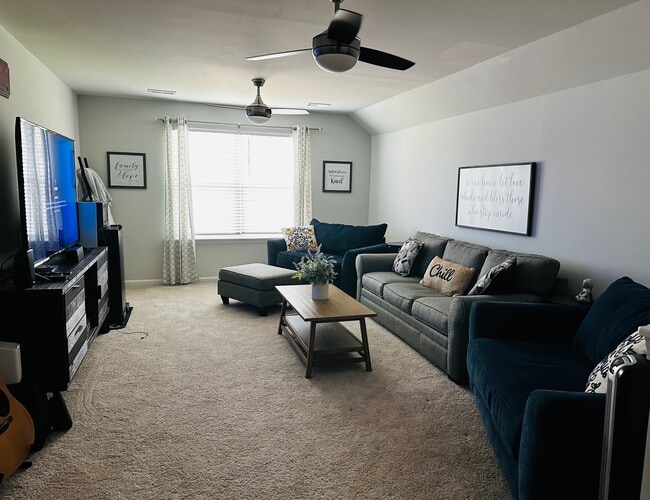 Building Photo - 37 Evan Wade Ct