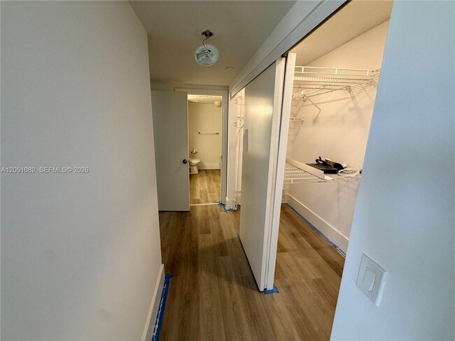 Building Photo - 3610 Yacht Club Dr