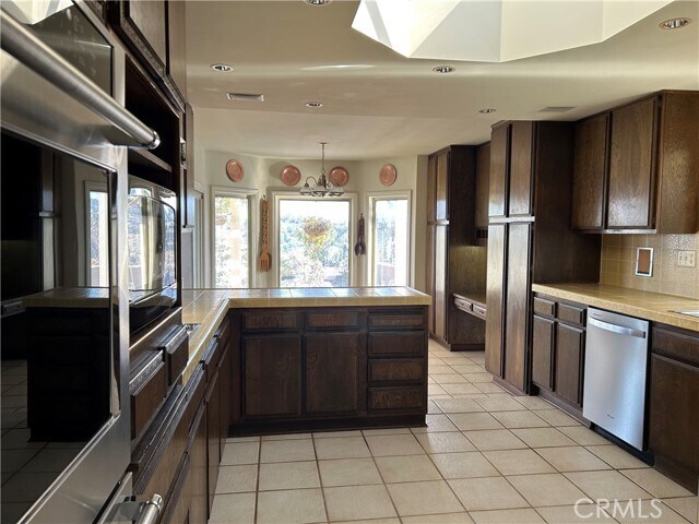 Building Photo - 14676 Deervale Pl