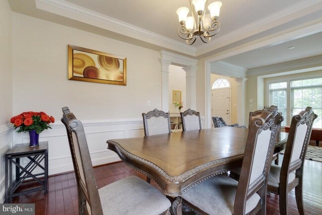 Building Photo - 26030 Blackberry Knoll Ct