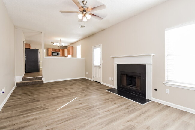Building Photo - 7537 Edenberry Way
