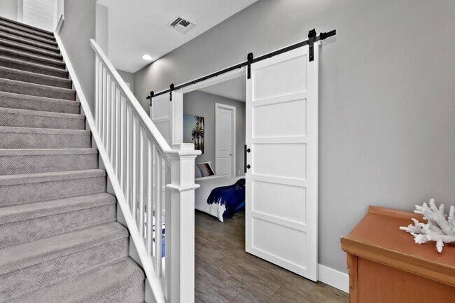 Building Photo - 4083 Faraday Wy