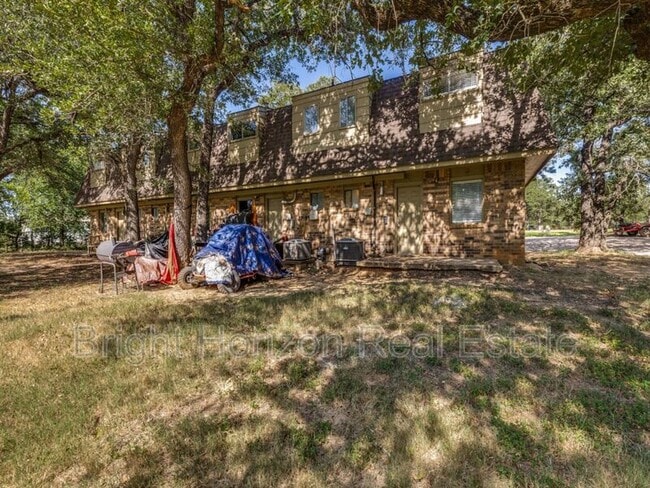 Building Photo - 1408 Arvel Cir