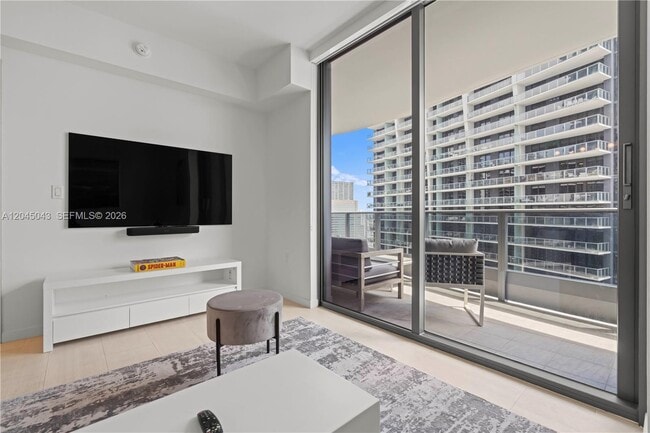 Building Photo - 1000 Brickell Plaza