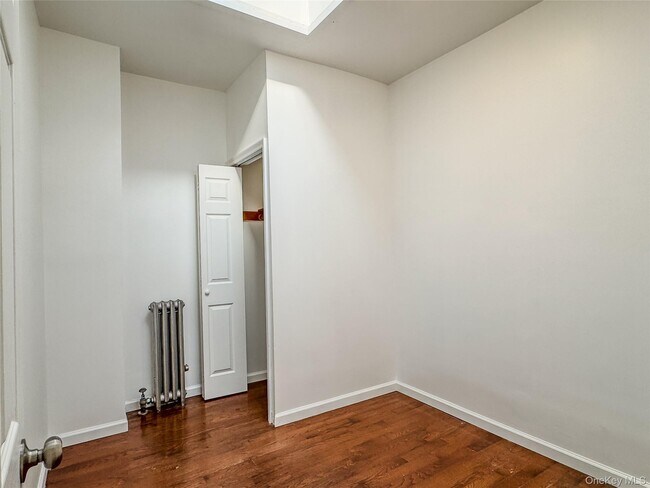 Building Photo - 209-211-211 Main St