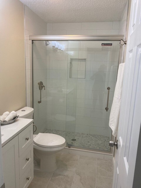 Building Photo - 2314 Fern Palm Dr