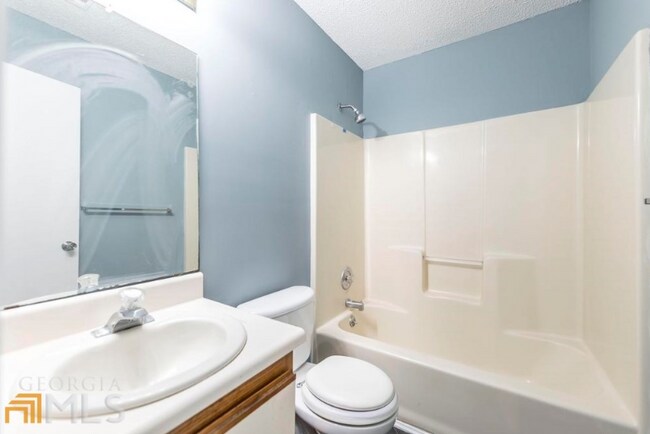 Building Photo - 100 Mauldon Ct