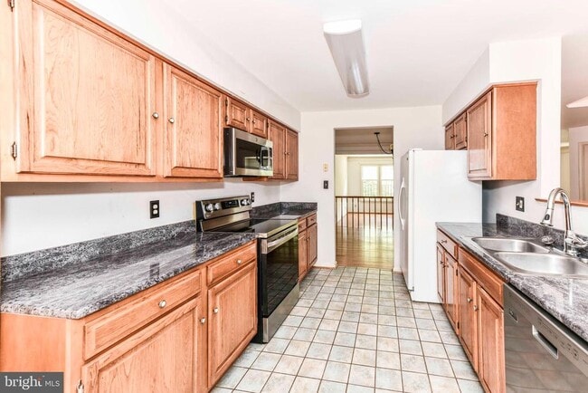 Building Photo - 7709 Rockledge Ct