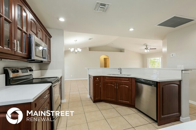 Building Photo - 4029 24th St SW