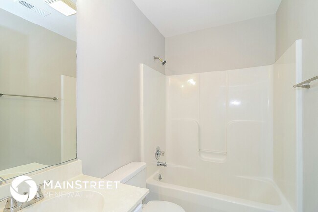 Building Photo - 620 Wallridge Dr