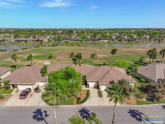 Building Photo - 29 Torrey Pines Dr