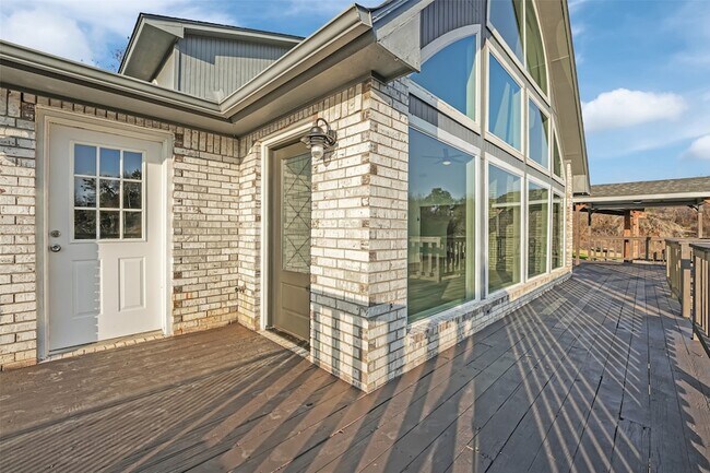 Building Photo - 9568 Houston Hill Rd