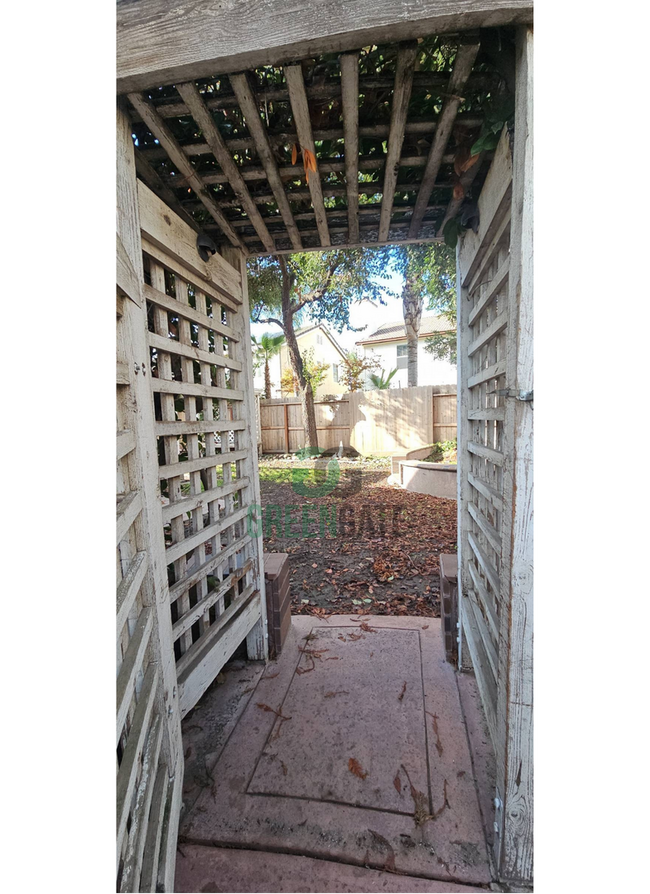 Building Photo - Spacious 4 Bedroom in Manteca!!! Ready