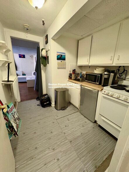 Building Photo - 116 Marlborough St