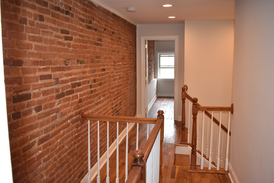 Primary Photo - 1216 Bolton St.