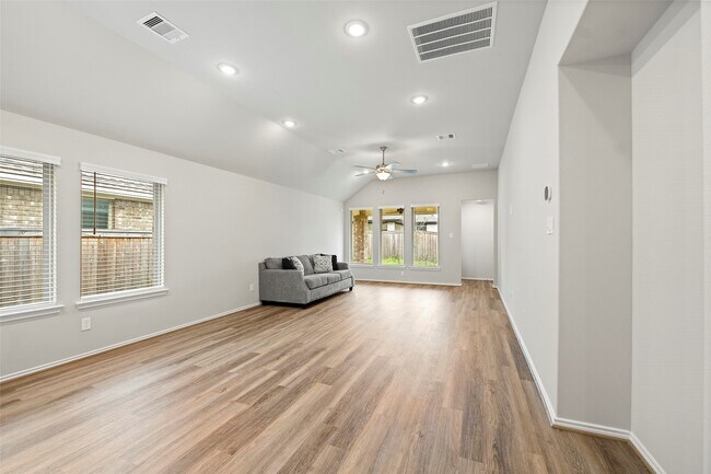 Building Photo - 12918 Catfish River Ct