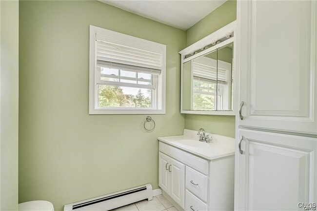 Building Photo - 26558 Andrew Dr