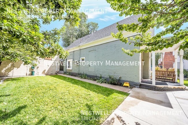 Building Photo - Charming Ground Floor Studio in Salt Lake ...