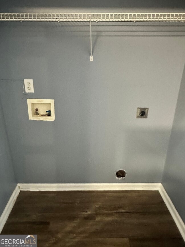 Building Photo - 6093 Camden Forrest Cove