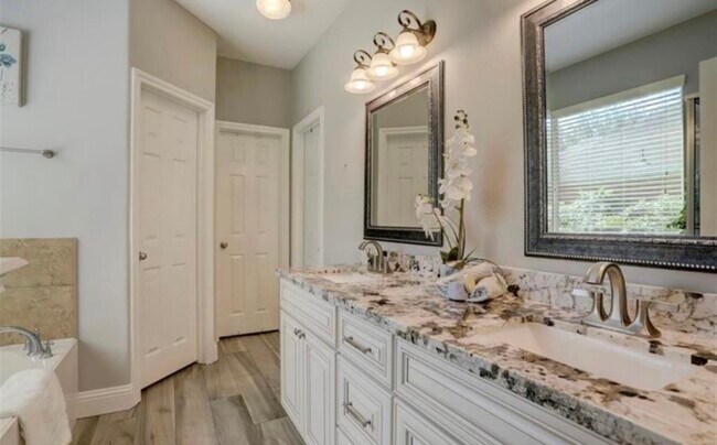 Building Photo - 26214 Christen Canyon Ln