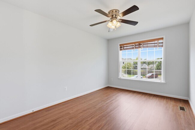 Building Photo - 14982 Gossom Manor Pl