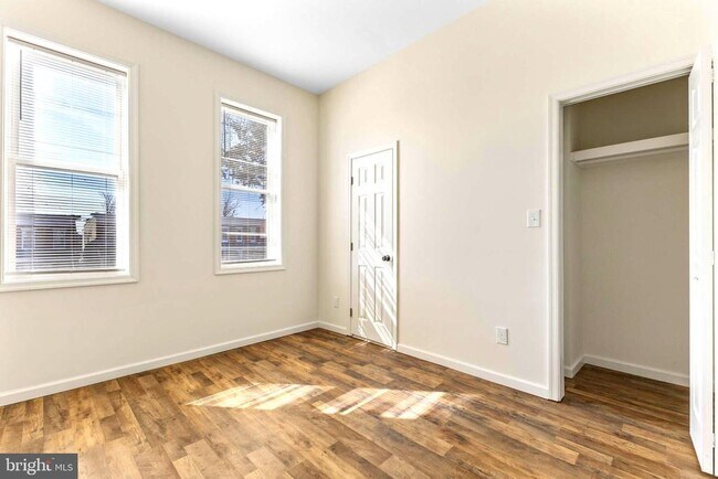 Building Photo - 3324 Edmondson Ave