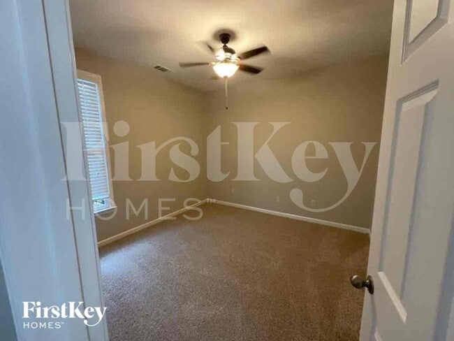 Building Photo - 3795 Abbeyglen Way