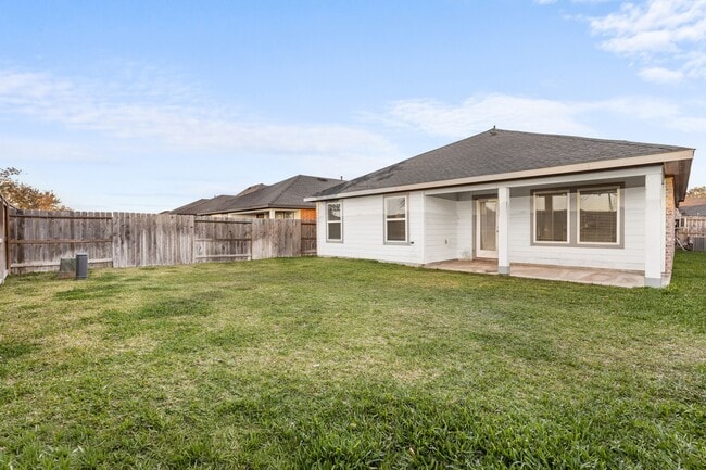 Building Photo - 5014 Pne Hvn Ln