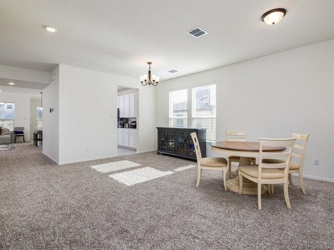 Building Photo - 3921 Riardo Dr