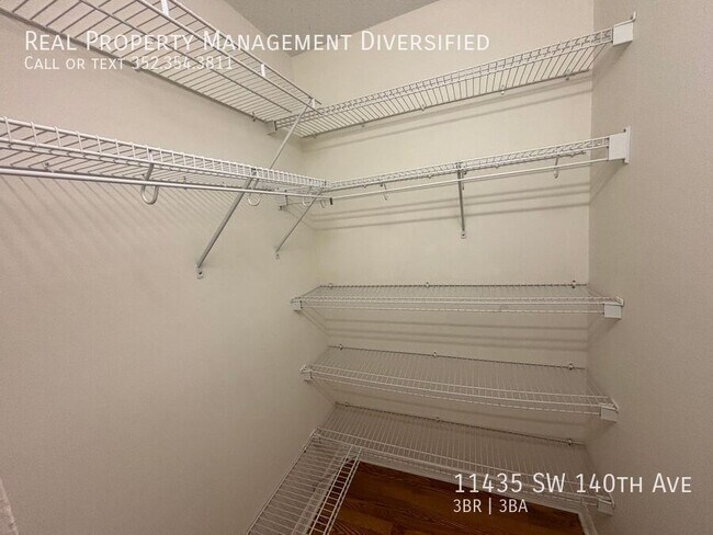 Building Photo - 11435 SW 140th Ave