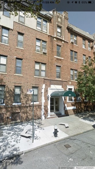 Building Photo - 371 95th St