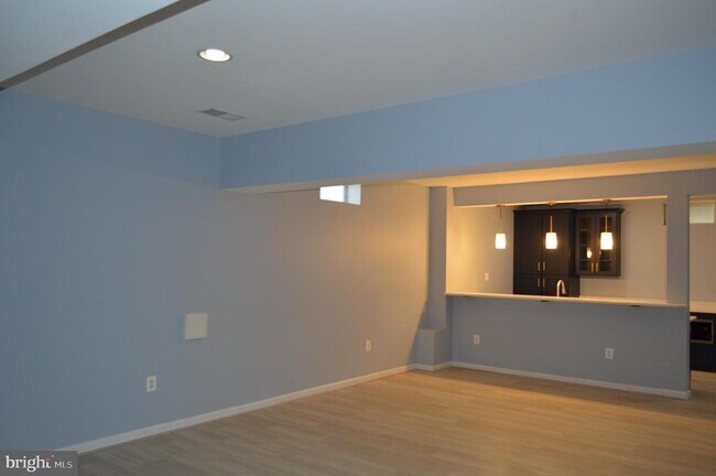 Building Photo - 43308 Barnstead Dr