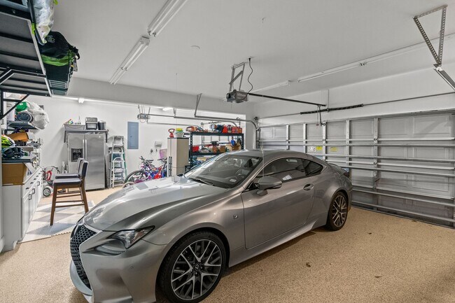 Building Photo - 31114 Lakeview Bend Ln