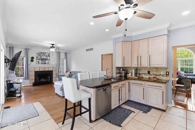 Building Photo - Spacious 3BR Jackson Colonial with Garage