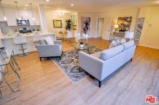 Building Photo - 2021 California Ave