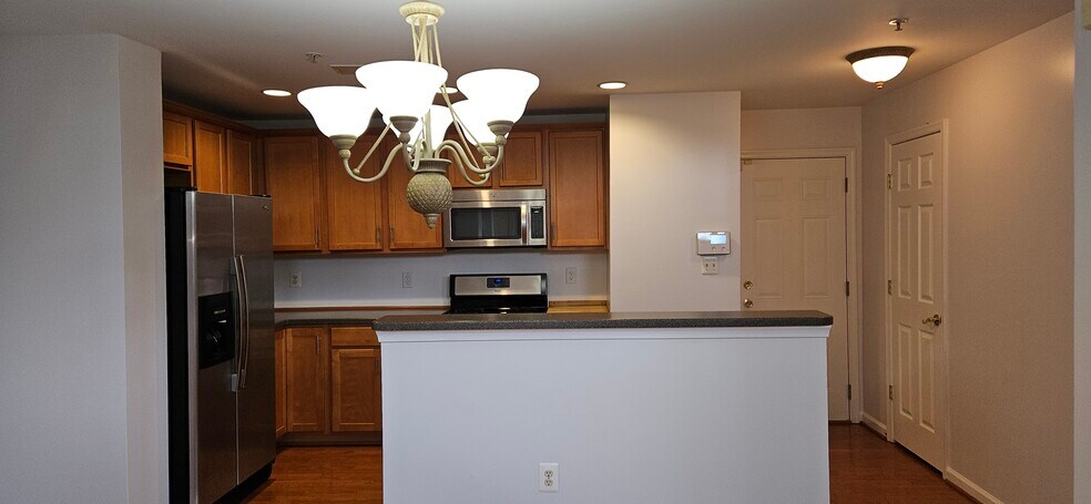 Building Photo - 12332 Rollys Ridge Ave