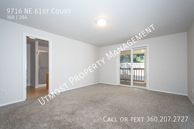 Building Photo - 9716 NE 61st Ct