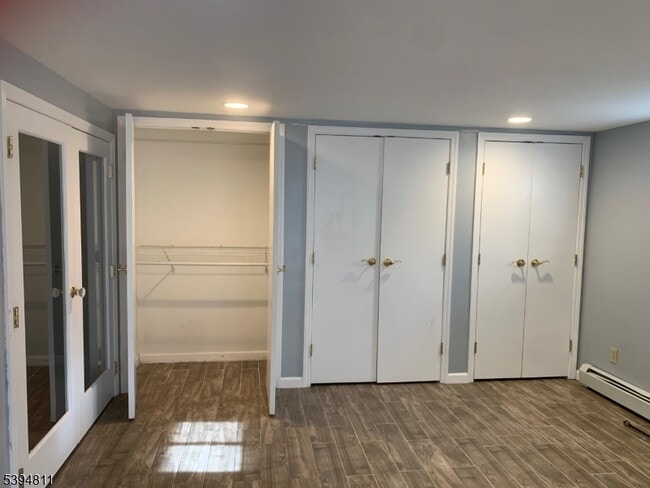 Building Photo - 138 Meriline Ave