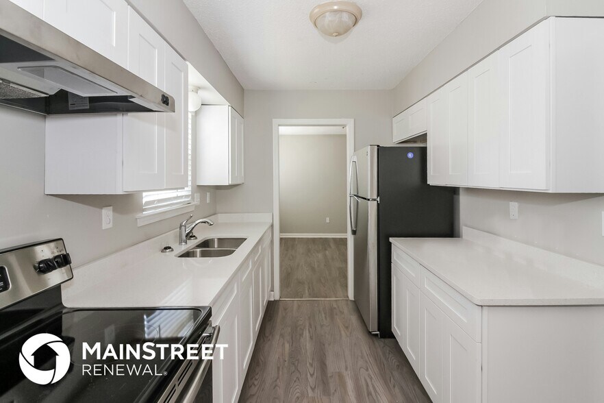 Building Photo - 4359 Crescent Park Dr