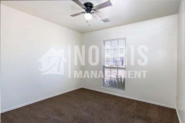 Building Photo - 10493 W Arivaca Dr