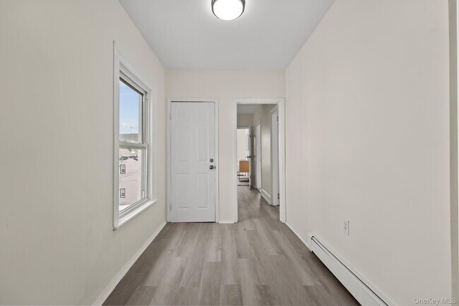 Building Photo - 11 Lafayette Pl