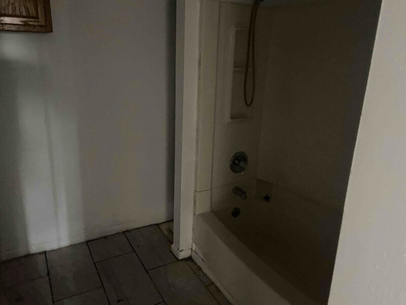 Building Photo - 104 Tattoo Ln