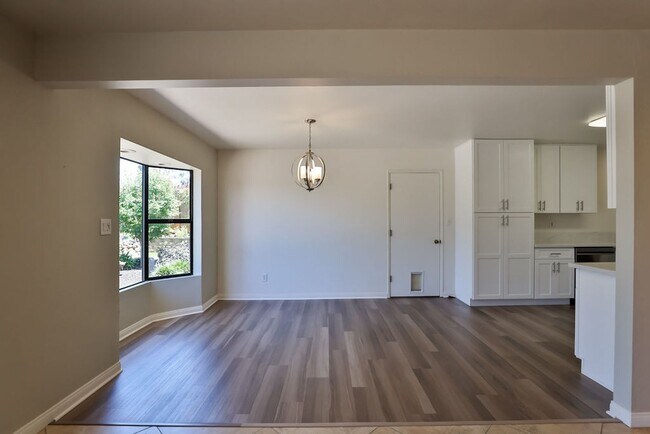 Building Photo - 3128 Courser Ave