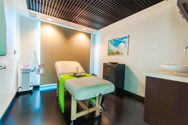 Building Photo - 3301 NE 183rd St