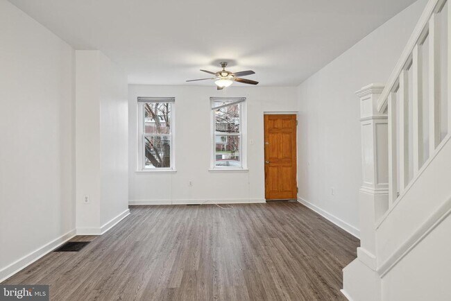 Building Photo - 3079 Tulip St