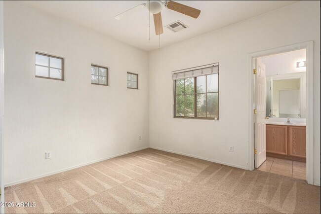 Building Photo - 513 W Beautiful Ln